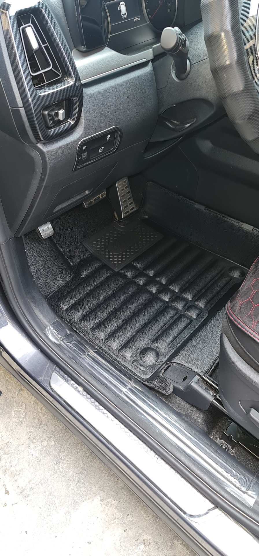 Коврики LAJI — KIA Sorento (4G), 2,5 л, 2021 года | аксессуары | DRIVE2