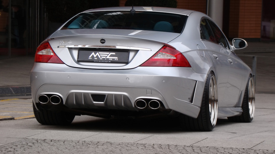 Brabus Rocket w219