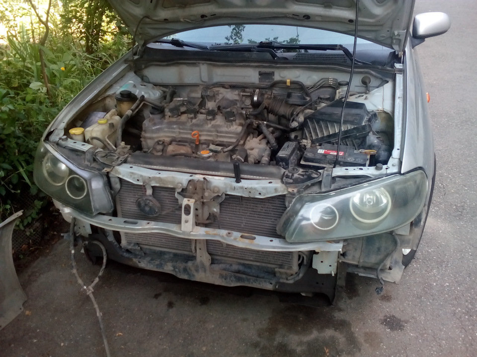 Форсунка Омыватель Фар — Nissan Almera II (N16), 1,5 л, 2003 года ...