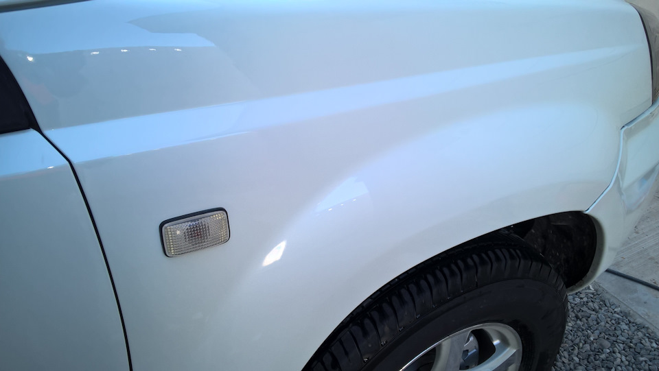 Дополировал, помыл, обезжирил и нанёс KizzClear… — Nissan X-Trail I (t30)