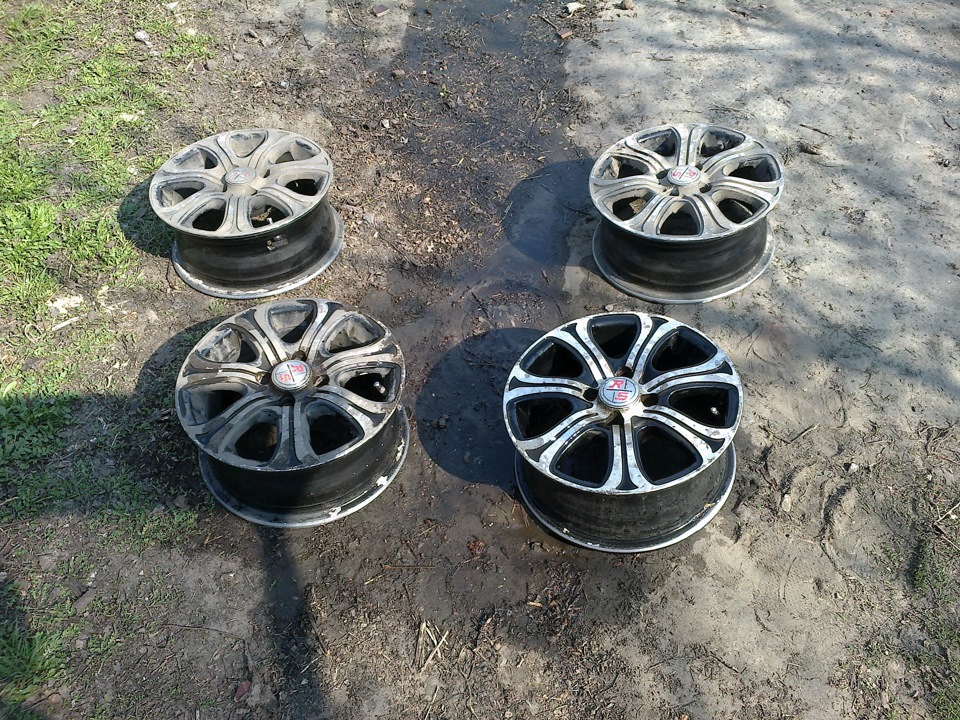 Ребята подскажите где и за сколько можно аргоном заварить диск?! — Lada ...