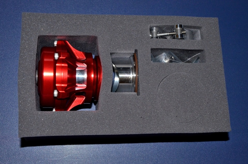 Посылка пришла! (Hondata s300;переходник; Blowoff Tial ) + RECARO