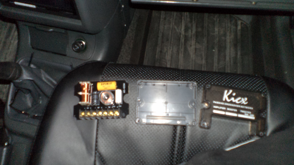 Плата кросса болтается и дребезжит на защелках. Поэтому разбираем…)) — Lada 21124