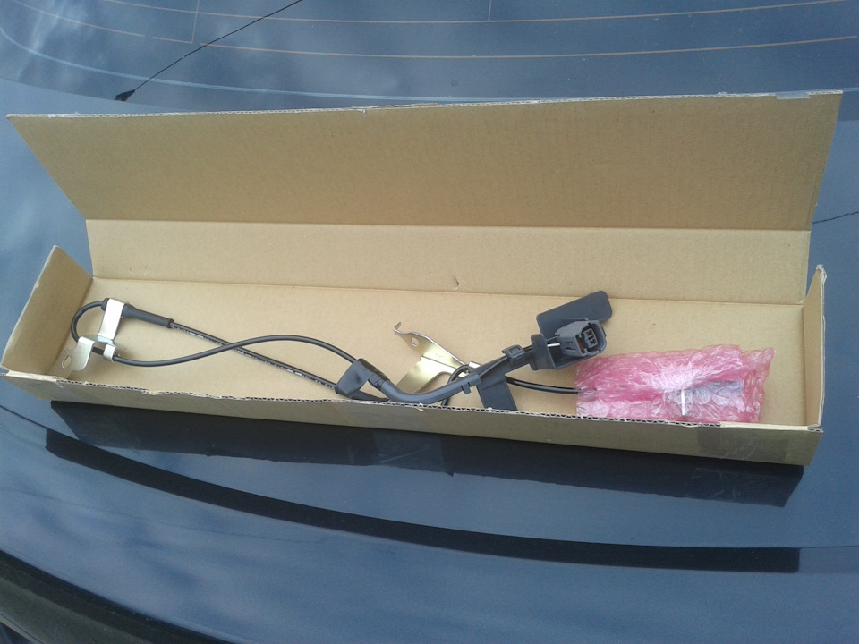 датчик АБС передний правый — Mazda 6 (2G) GH