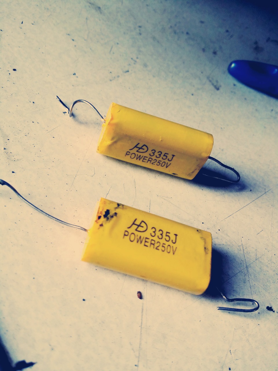 bc26d16s 960 Как паять конденсаторы на рупора