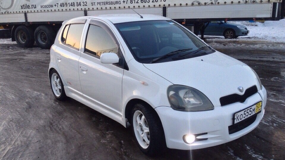 Toyota Vitz RS 2002