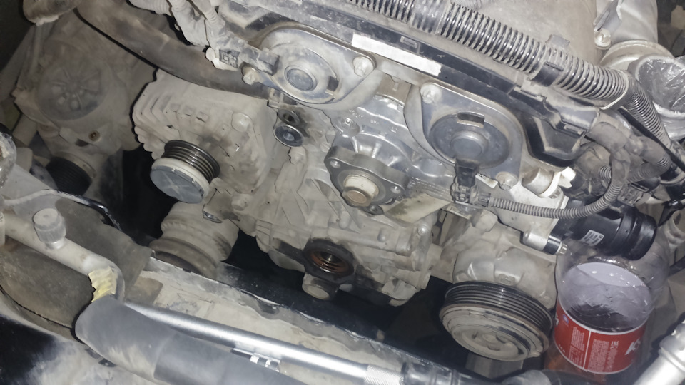 Ну подтеков новых с прошлого раза не появилось и то радовало — Opel Astra J