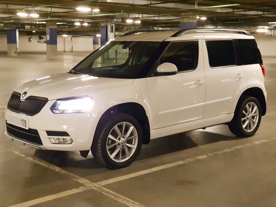 Skoda Yeti Р±РµР»С‹Р№ 2012