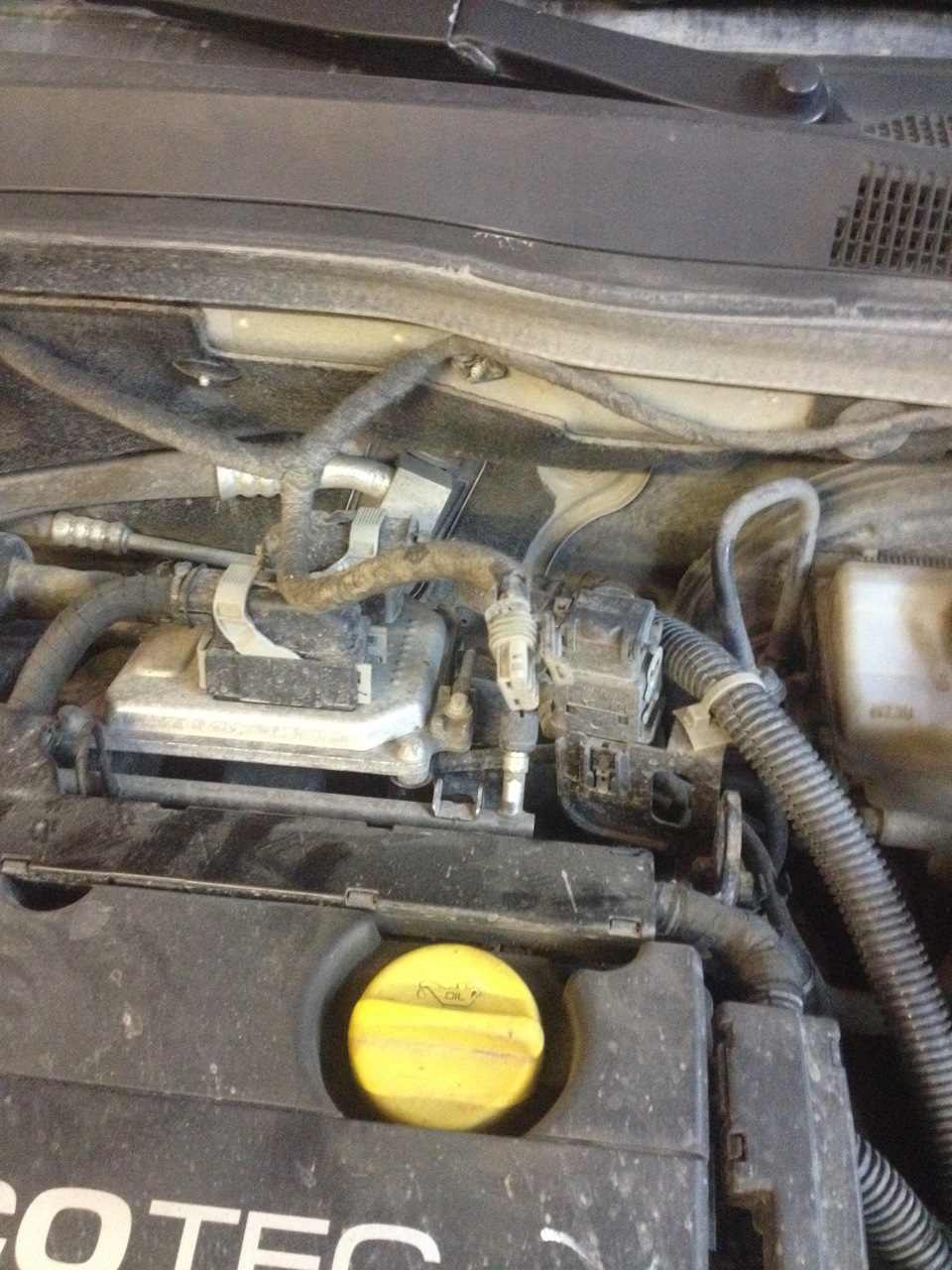 Что за разъем ? — Opel Astra H, 1,8 л., 2008 года | другое | DRIVE2