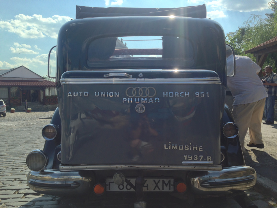 Horch 951а крюкова автомобиль