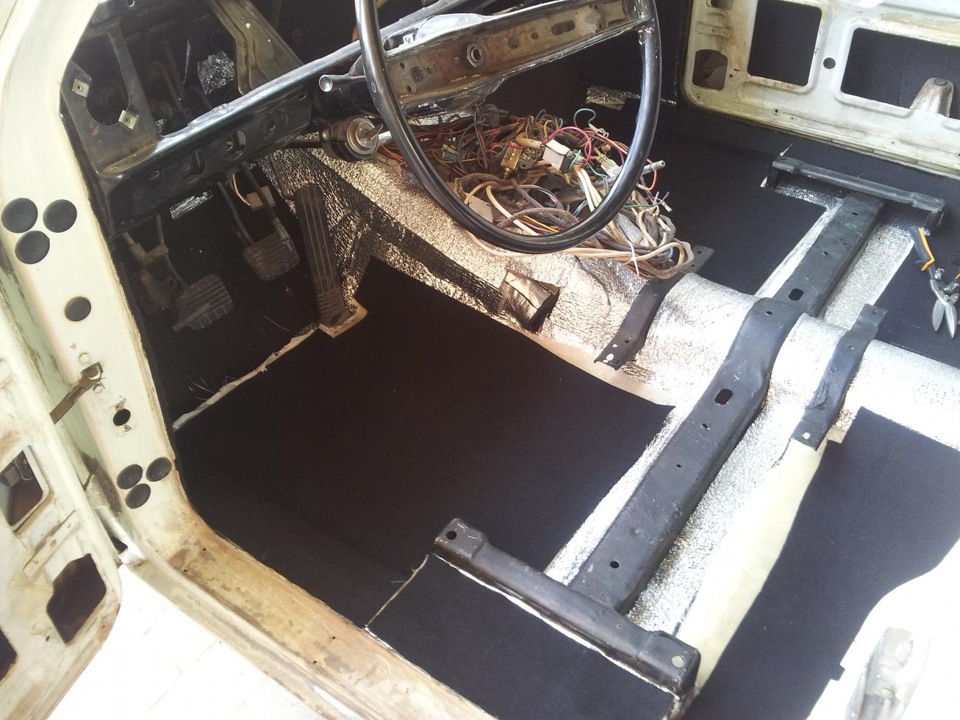 Пол газ 24