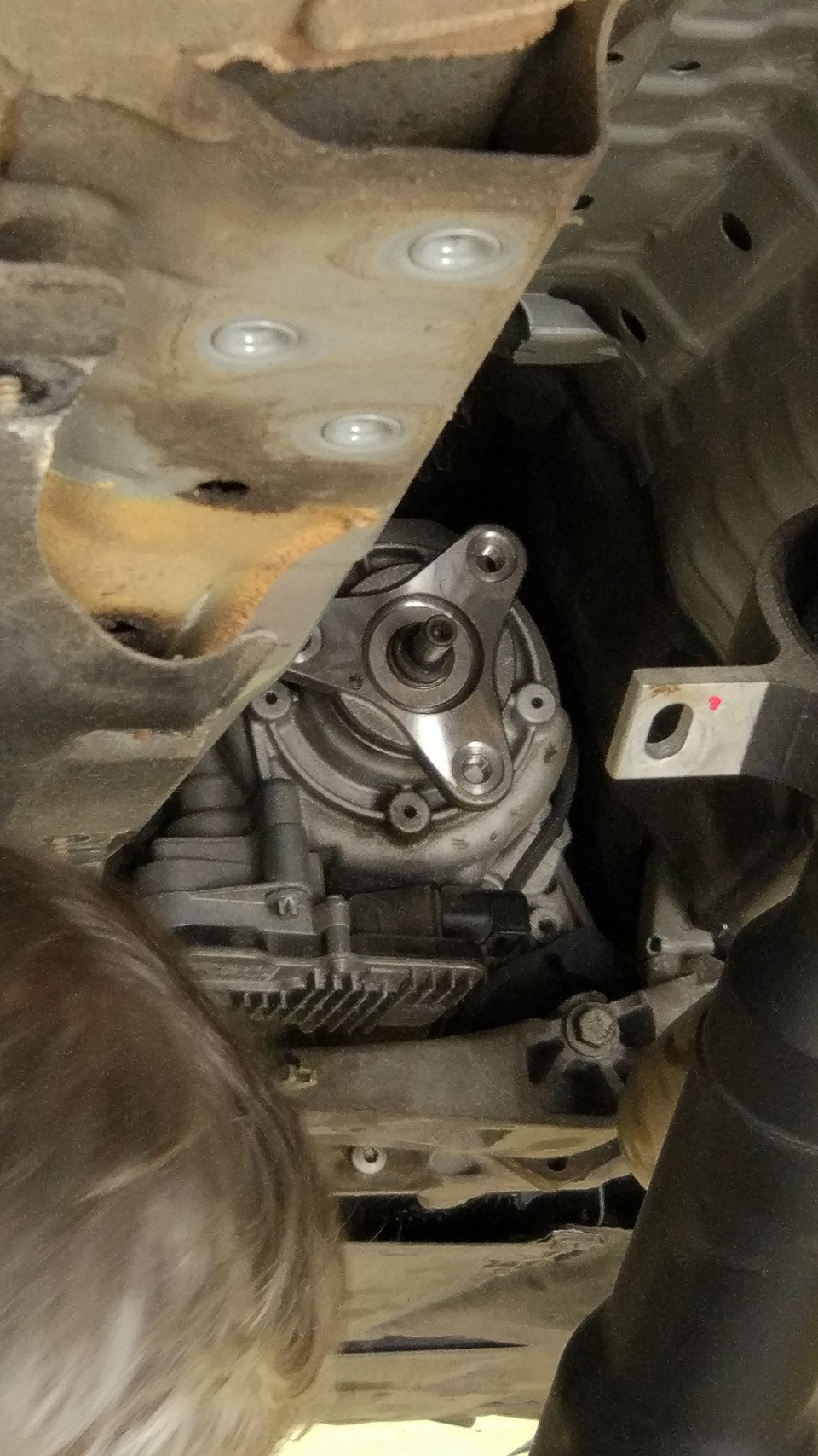 На месте — BMW 3 series (F30)