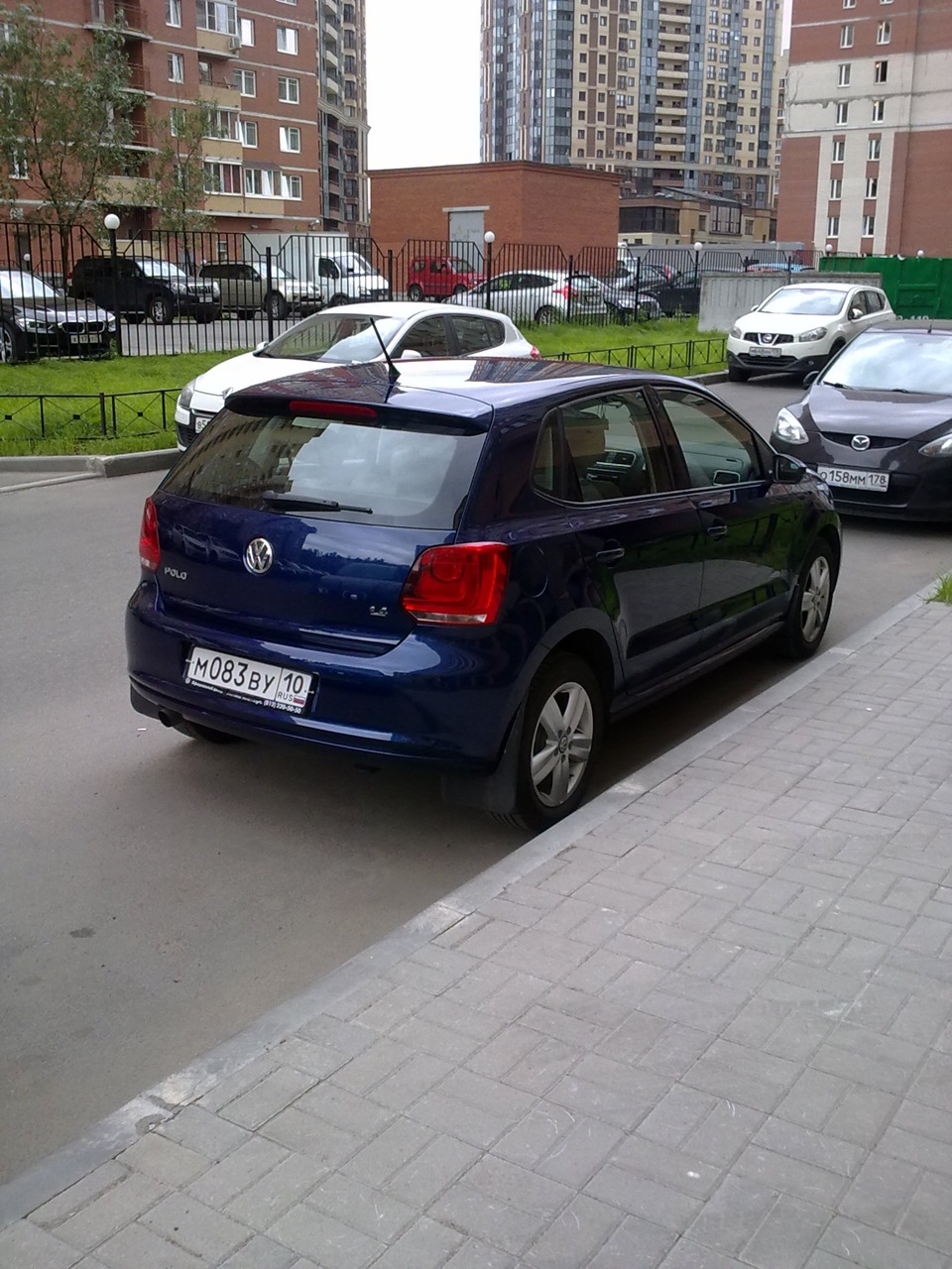 Мойка, обезжиривание кузова, полировка. — Volkswagen Polo Mk5, 1,4 л, 2013  года | мойка | DRIVE2