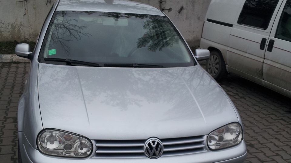 машина не закрывается с брелка( — Volkswagen Golf Mk4, 1,6 л, 2003 года ...