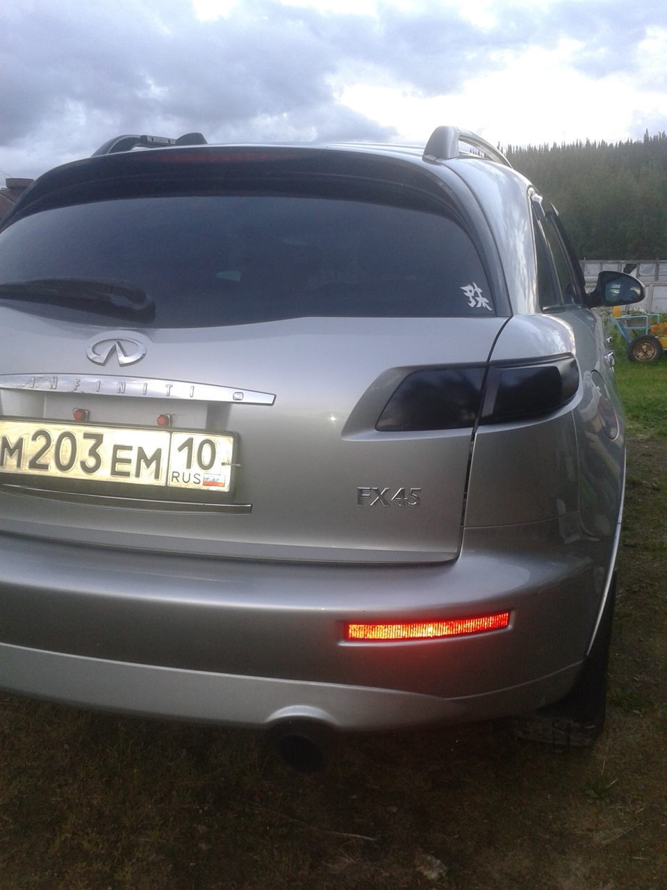 тонировка фонарей — Infiniti FX (1G), 4,5 л, 2003 года | стайлинг | DRIVE2
