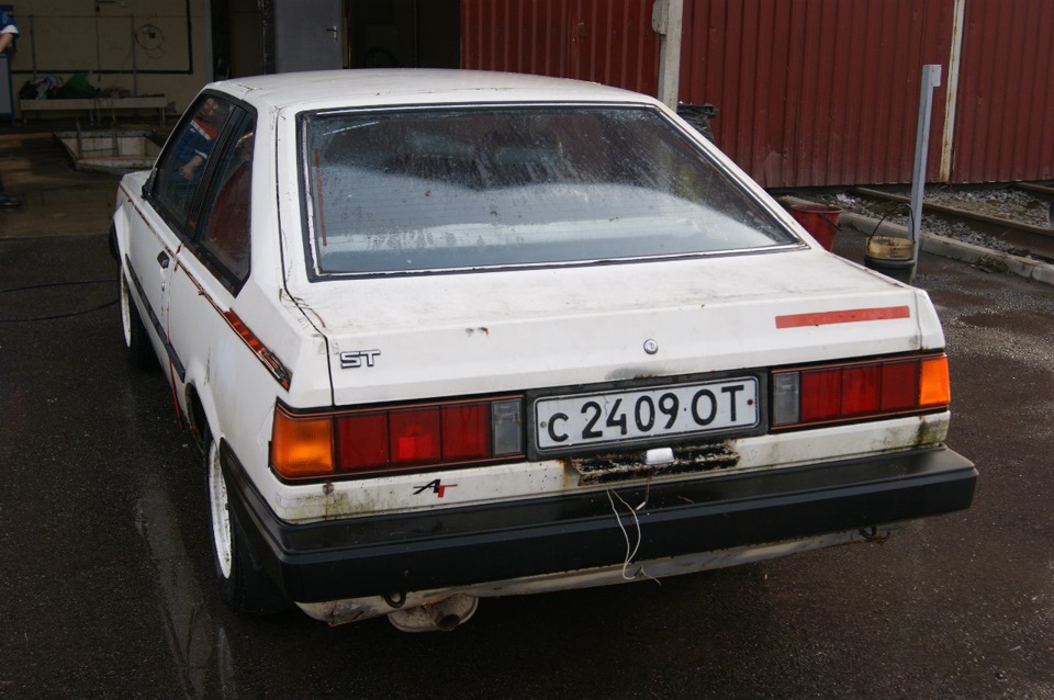 Toyota Carina ta46