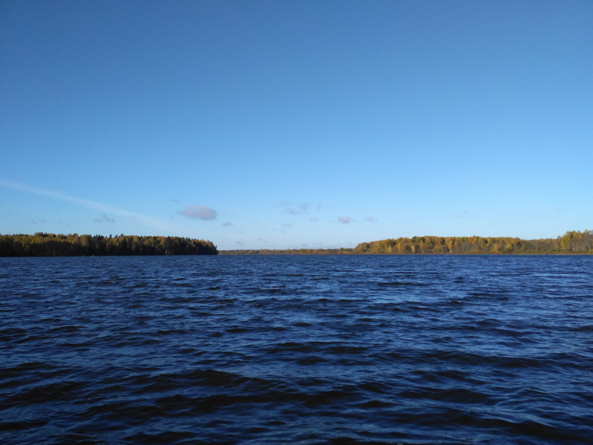 Верхнерузское водохранилище. Верхнерузском водохранилище. Верхнерузское водохранилище рыбалка. Верхнерузское водохранилище Московская. Верхнерузское водохранилище пляж.