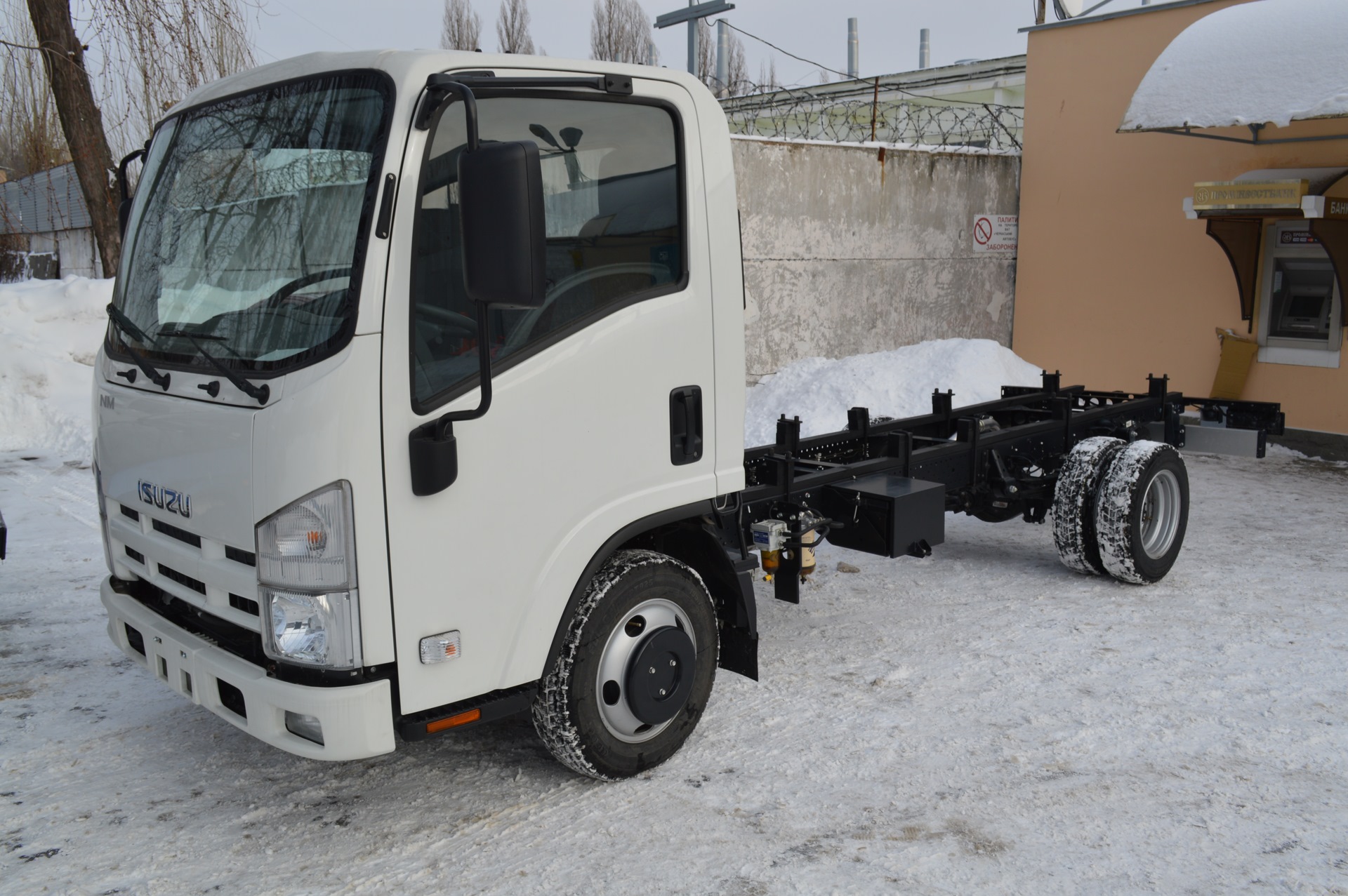 Isuzu NMR