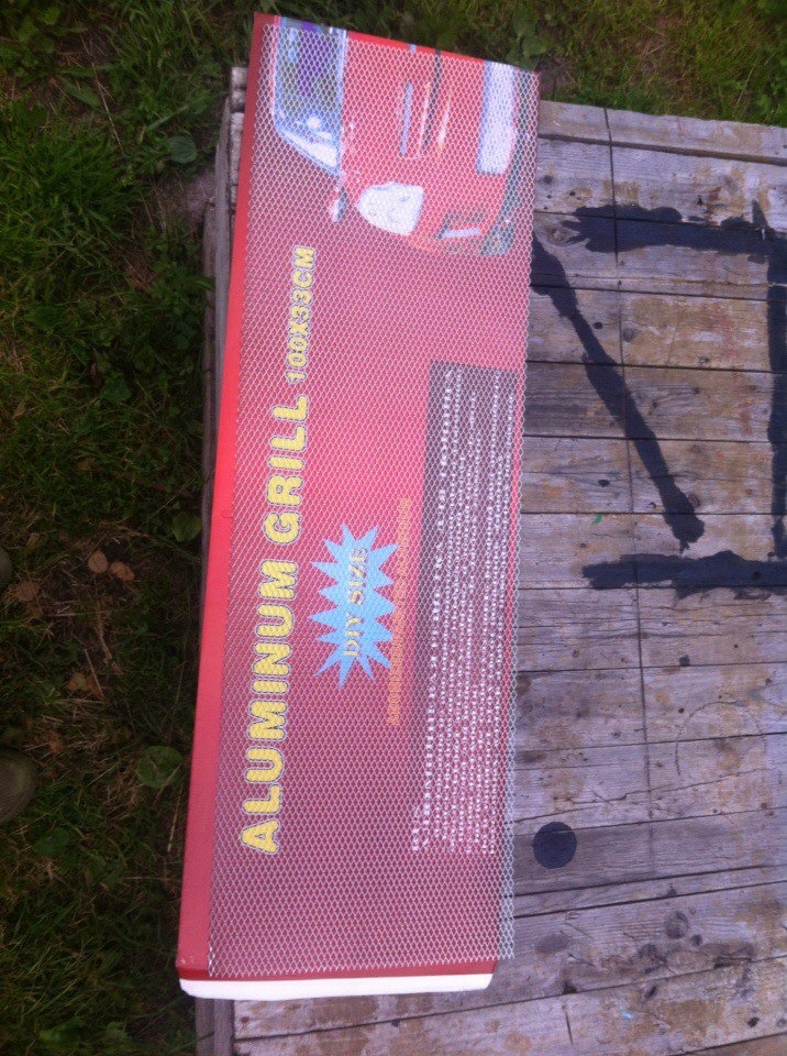 Алюминиевая сетка в бампер — Hyundai Accent (2G), 1,5 л, 2002 года ...