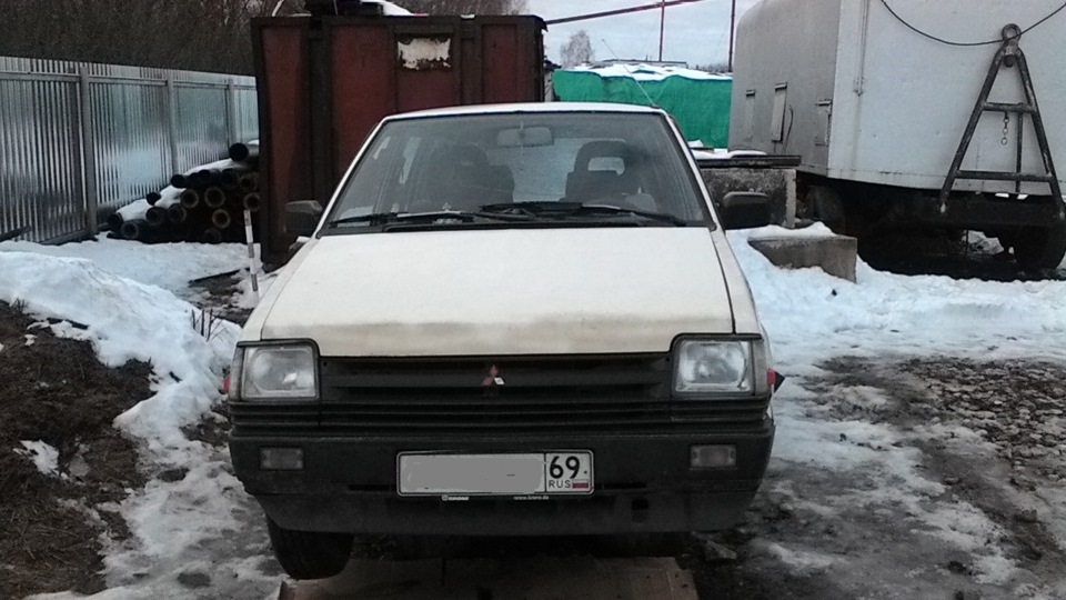 запчасти на mitsubishi space wagon двигатель g63b запчасти на mitsubishi space wagon двигатель g63b