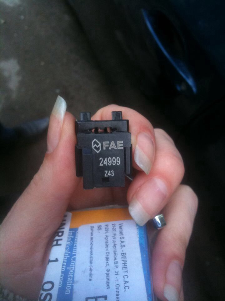 Замена лягушки тормоза — BMW 5 series (E60), 3 л, 2004 года | визит на ...