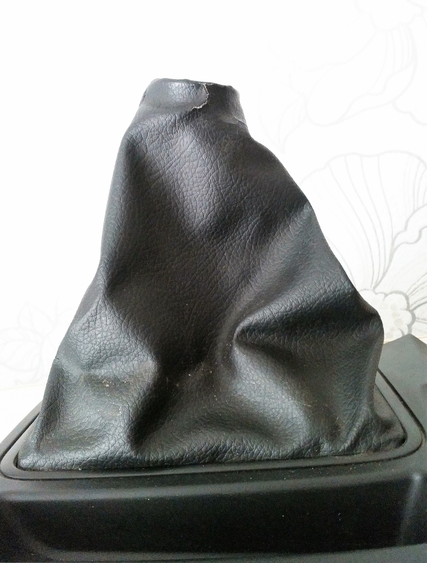 чехол кпп шевроле ланос артикул. чехол кулисы кожа lexus 2015. чехол кпп тойота королла 150. чехол мкпп ланос 2008.