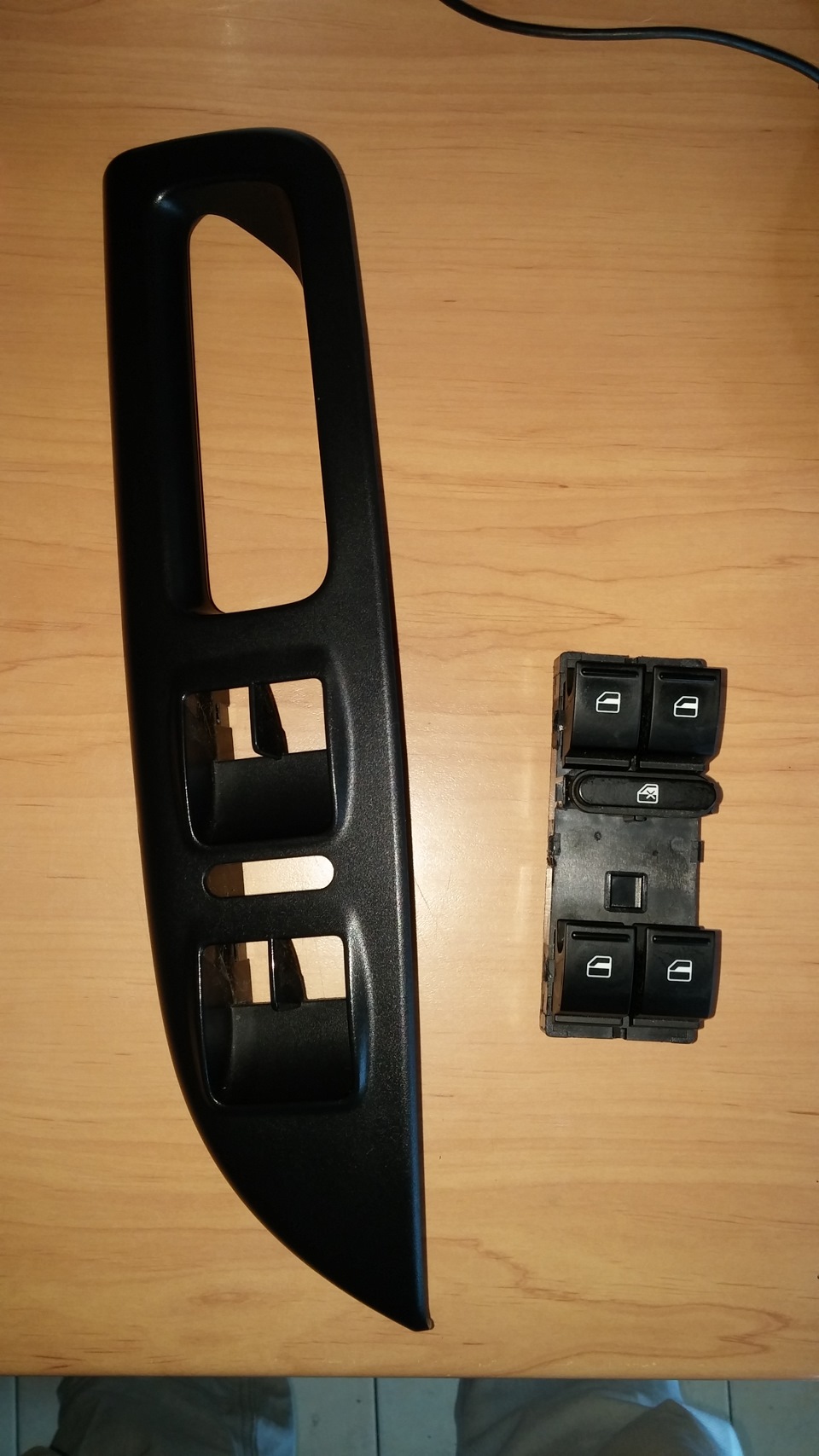 Оклейка деталей салона Карбоном! — DRIVE2