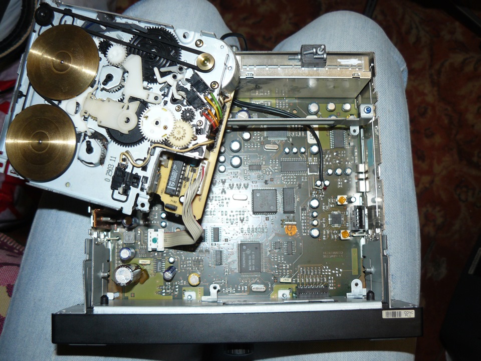 переделка магнитолы под AUX выход — Audi A4 (B5), 2,5 л, 2000 года ...