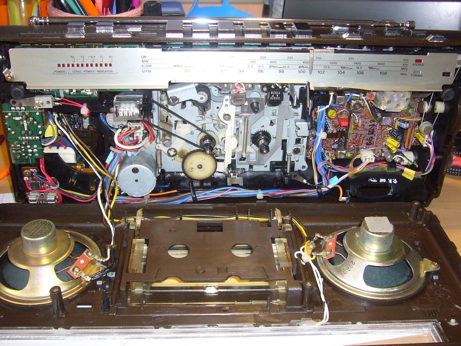 Grundig vcp 6230 pet. Grundig кассетный магнитофон. Grundig RR 640 professional. Grundig RR 4000 CD- 3150. Грюндик 4000 лентопротяжный механизм.