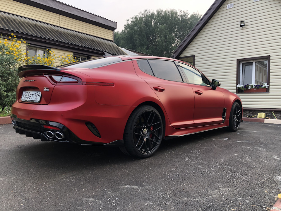 Диски разноширокие MLJ Hyperion R19 BlackMatt — KIA Stinger, 3,3 л ...