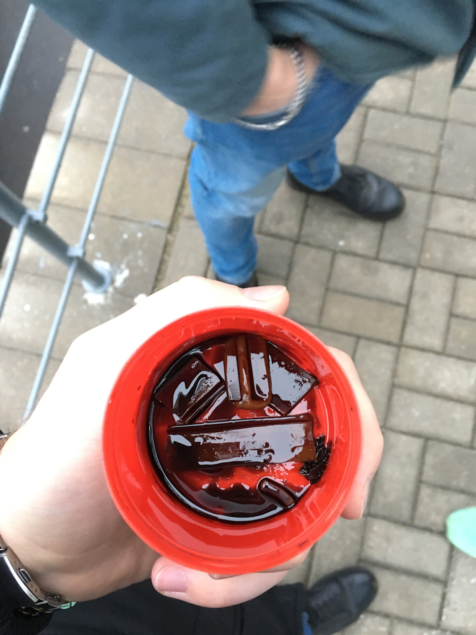 Решил заехать на сто поменять прокладку поддона, оказалось вовремя ...