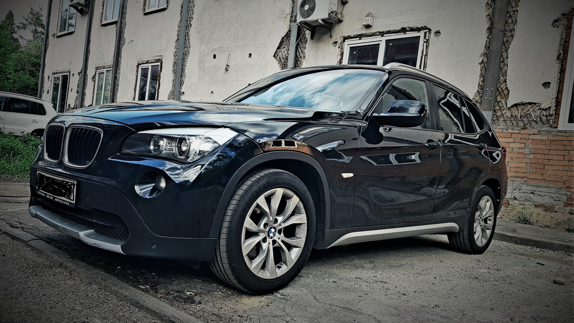 BMW X1 (E84) 2.0 дизельный 2010 | Black Laid Back на DRIVE2