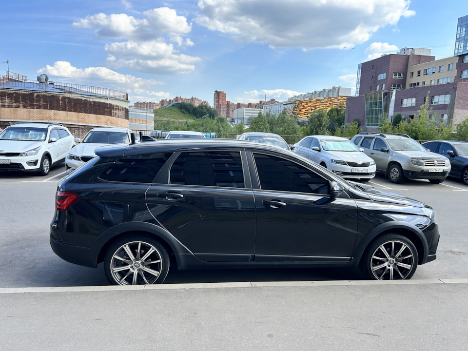 Опер стайл — Lada Vesta SW Cross (1G), 1,8 л, 2019 года | просто так ...