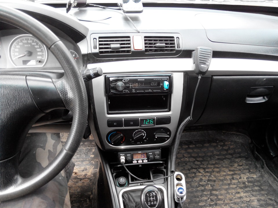 СИ-БИ Рация — Lifan Breez, 1,3 л, 2008 года | аксессуары | DRIVE2