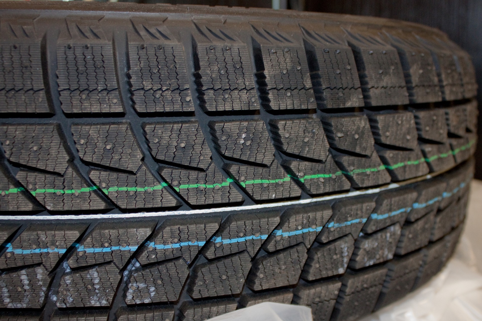 Bridgestone 60. Bridgestone ws60. Бриджстоун WS 60. Blizzak ws60. Bridgestone Blizzak ws60.