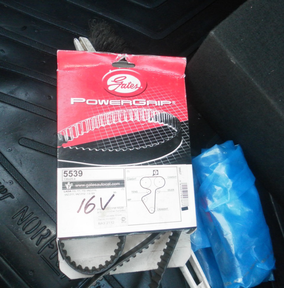 замена ремня ГРМ и роликов — LADA 21124, 1,5 л., 2004 года | визит на ...