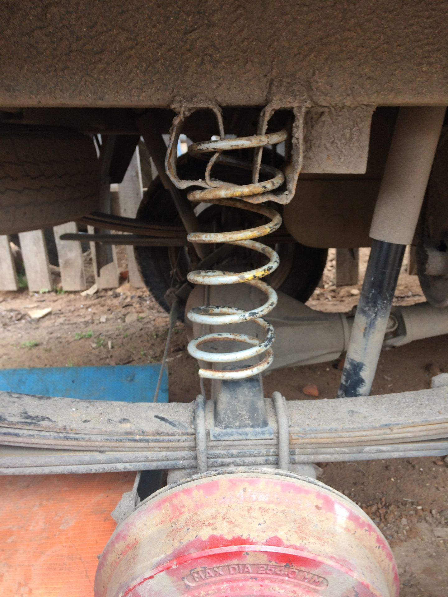 Портер 1 усиление рессор. Пружины портер. Механизм стояночного тормоза портер 1. Пружины портер. Пружины на рессоры газ 3110.