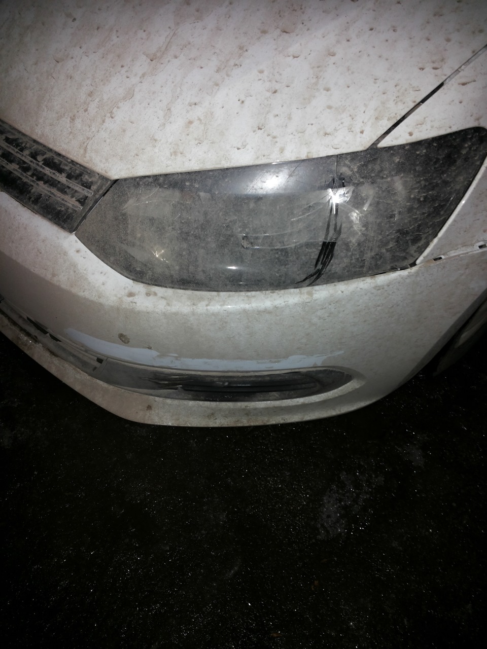 О том как мне разбили фару и поцарапали бампер во дворе — DRIVE2