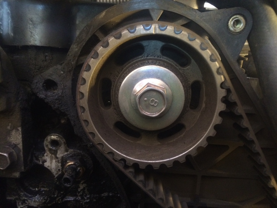 Замена сальника на валу, мытье радиатора, чистка дроссельной, установка ...