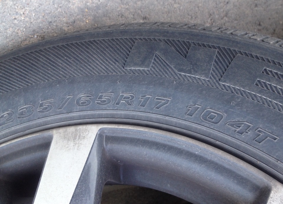 Бутылочный гидравлический домкрат 4 т с кейсом DG-04K Автопрофи ...