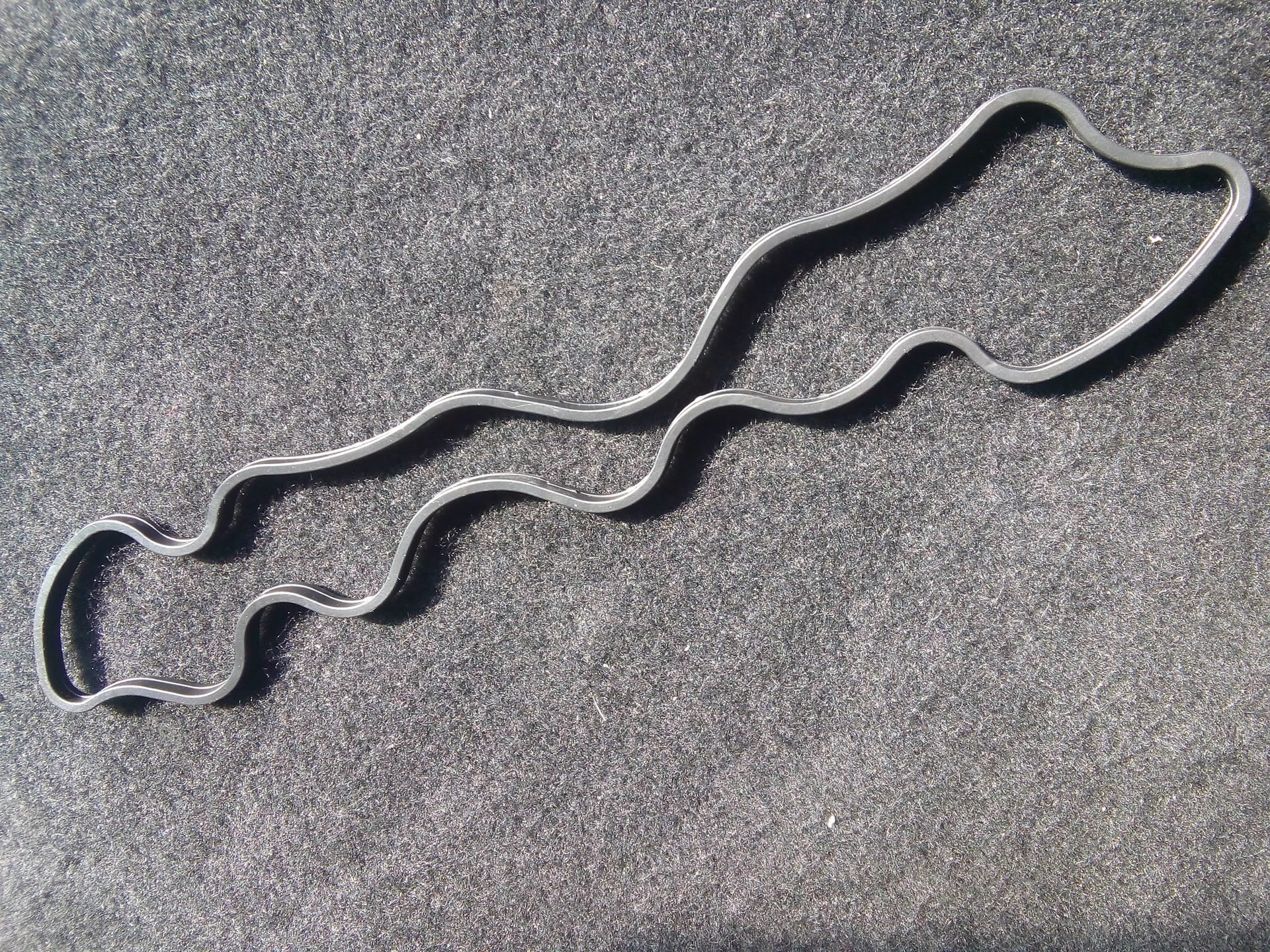 Меняем прокладку клапанной крышке. — Subaru Forester (SF), 2 л, 1998 ...