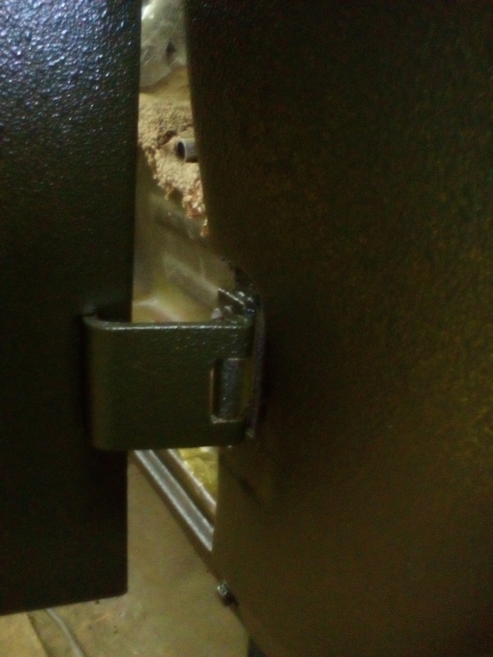 Подготовка к покраске, решил раптором покрасить. — УАЗ 31512, 2,4 л ...