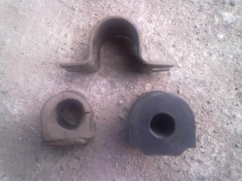 Замена втулок стаба и шаровых опор. — Opel Vectra B, 1,8 л, 1997 года ...