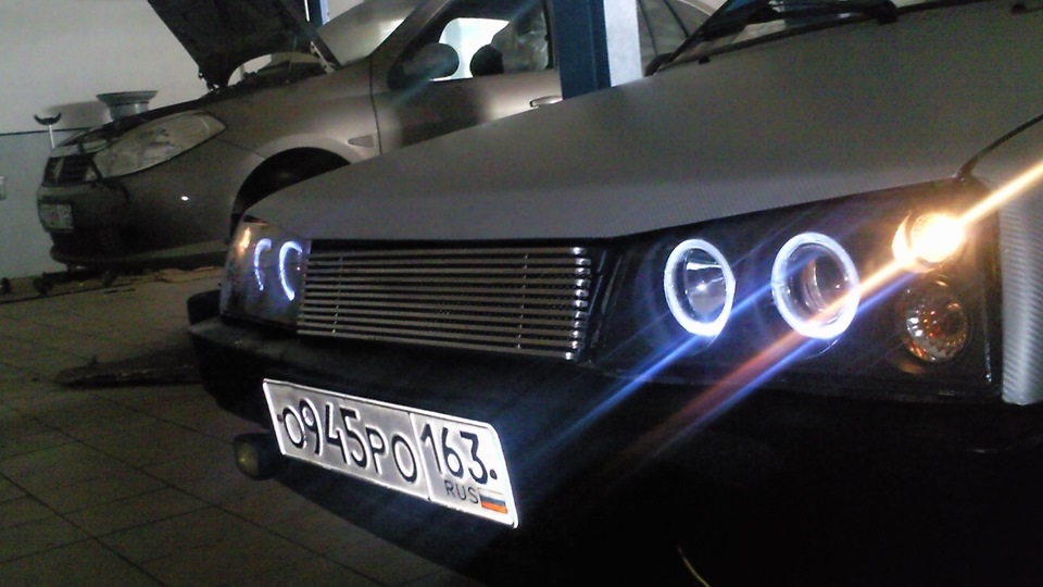 краткая инструкция по оклейке авто пленкой — Lada 21093i, 1,5 л, 2002 ...