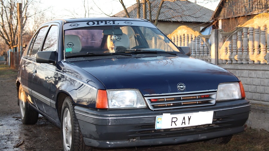 HELP.Дёргается на малых оборотах, моргает чек. — Opel Kadett E, 1,4 л ...