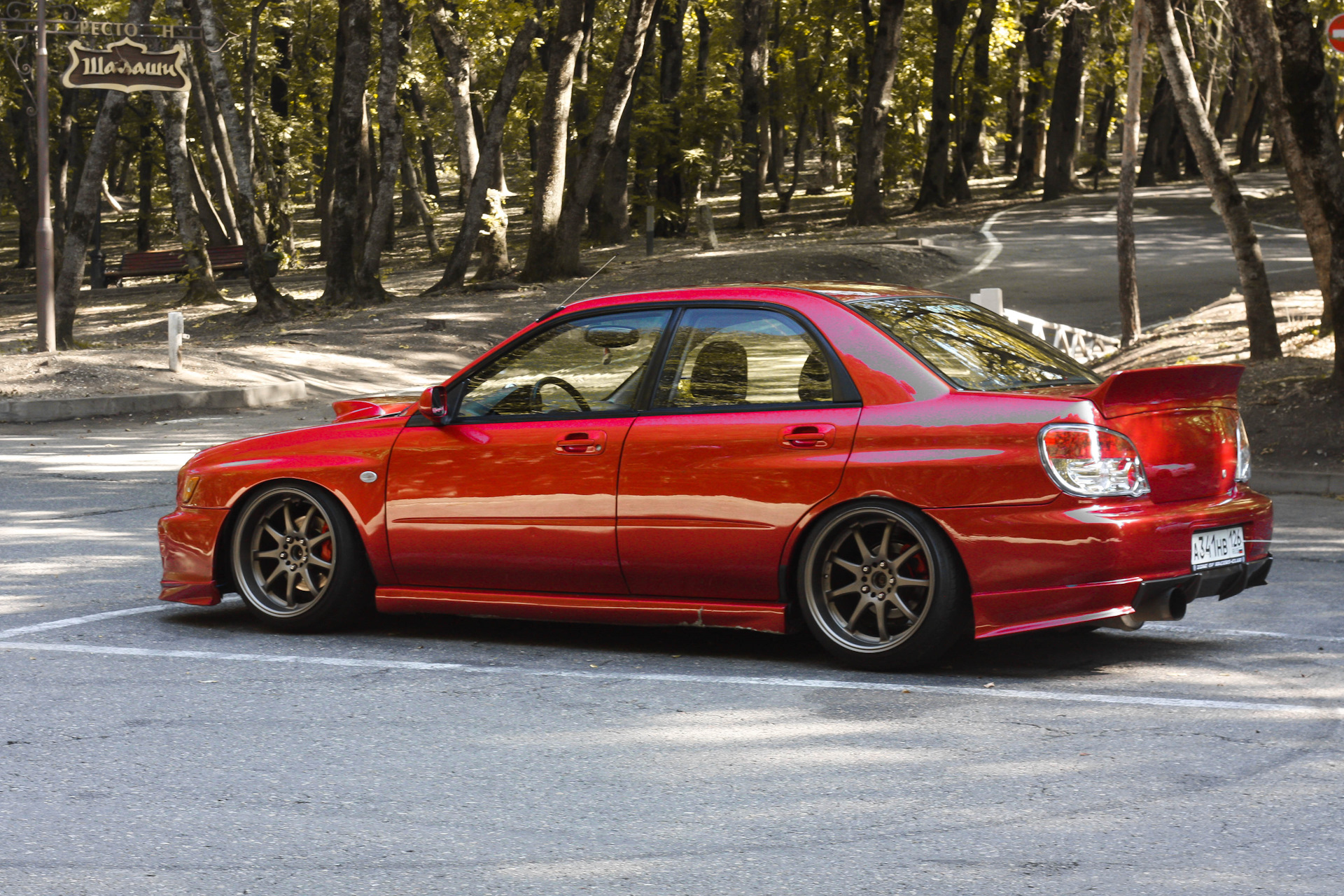 Красные стоки. Subaru Impreza WRX 2002 красная. Subaru WRX STI 2002 красный. Субару Импреза дактейл. Красная Subaru Impreza WRX STI 2002.
