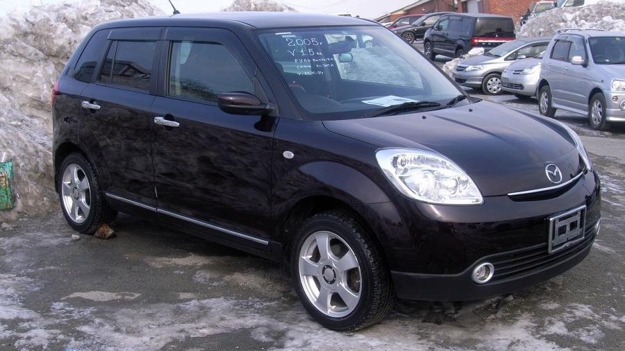 Mazda Verisa 1.5 бензиновый 2009 | бордовый на DRIVE2