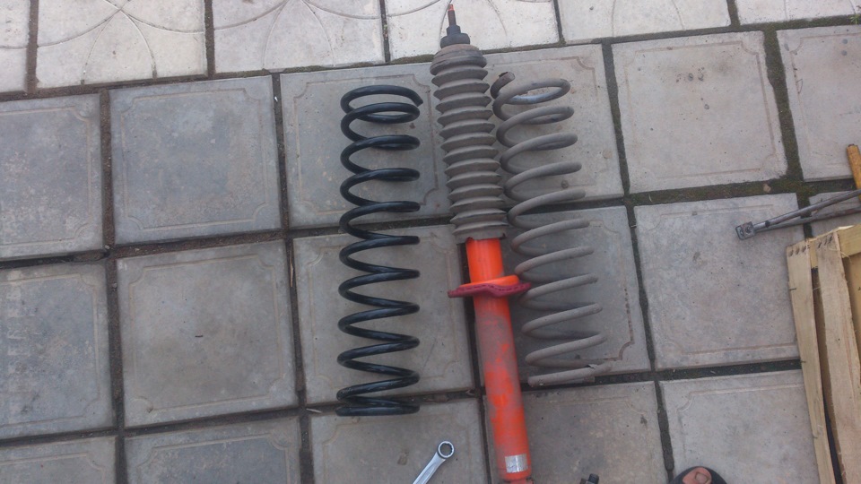 Подвеска увеличение клиренса и жесткости подвески — Lada Приора хэтчбек ...