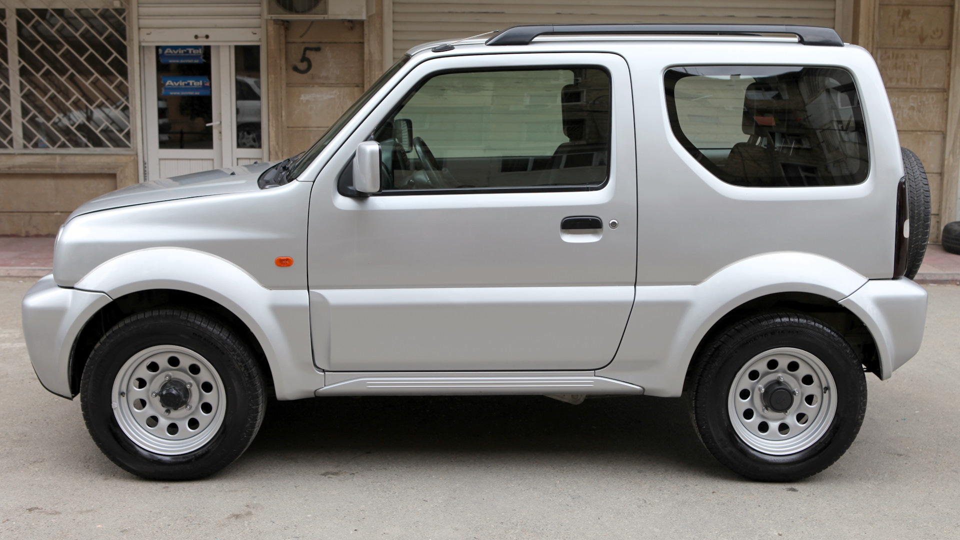 Suzuki Jimny 1.3 бензиновый 2008 | Вторая история на DRIVE2