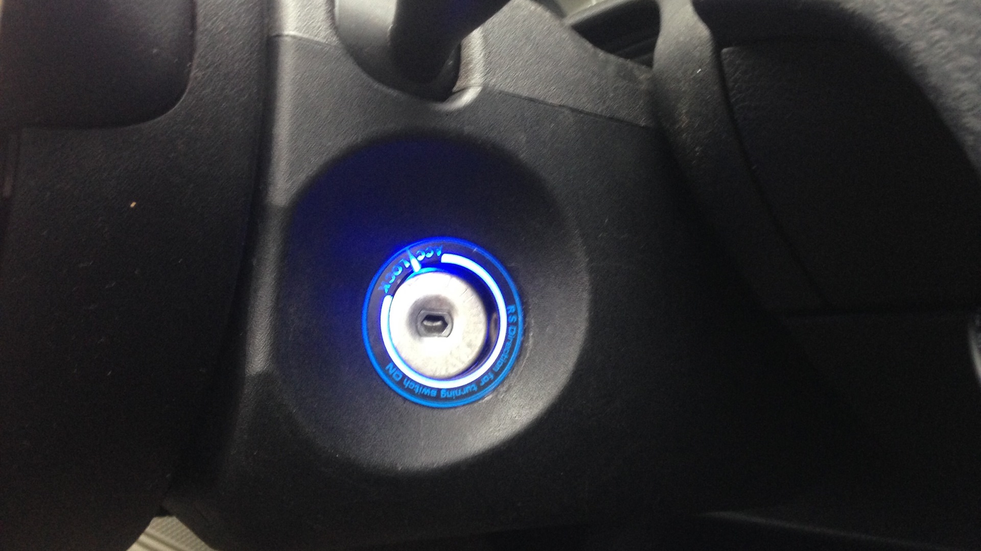 Замок зажигания фьюжн. Подсветка замка зажигания Форд Фьюжен. Подсветка замка зажигания Hyundai Accent ТАГАЗ. Подсветка замка зажигания Форд фокус 2. Подсветка замка зажигания Mazda CX-7.